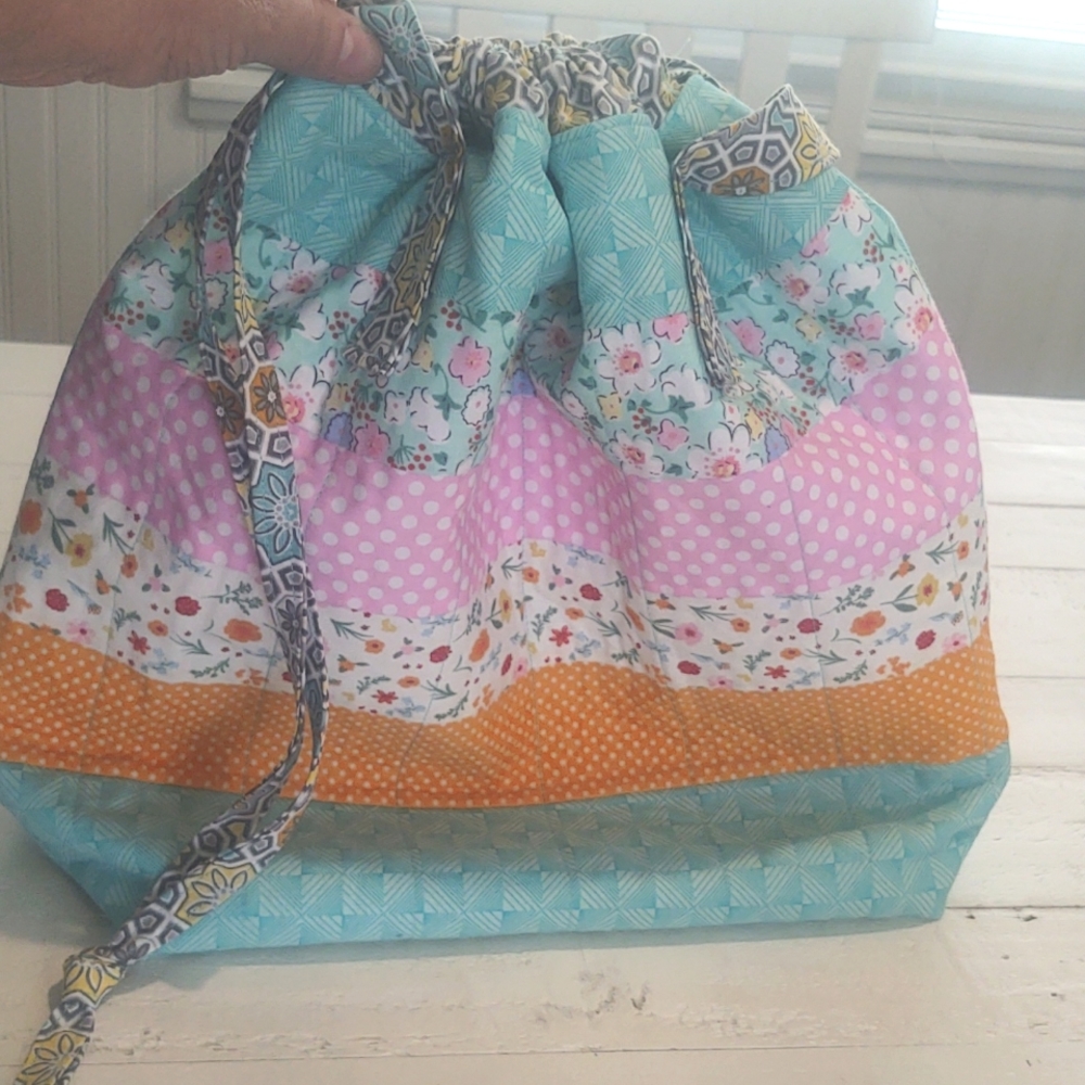Multicolor Patchwork Drawstring Bag - Picture 2 of 4